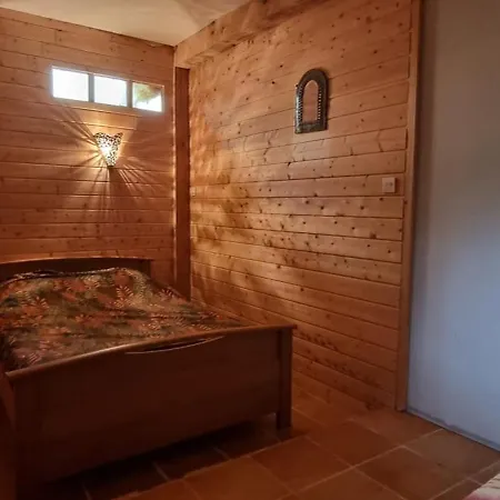 Le Pradima Сasa de vacaciones Mandailles-Saint-Julien