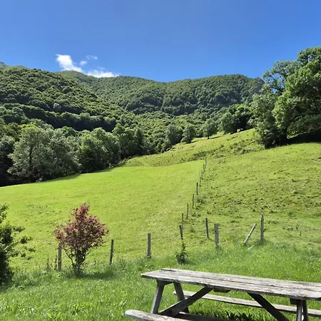 Le Pradima Holiday home Mandailles-Saint-Julien